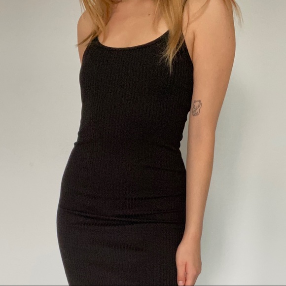 SOLD Black Midi Dress 🖤 - Picture 2 of 3